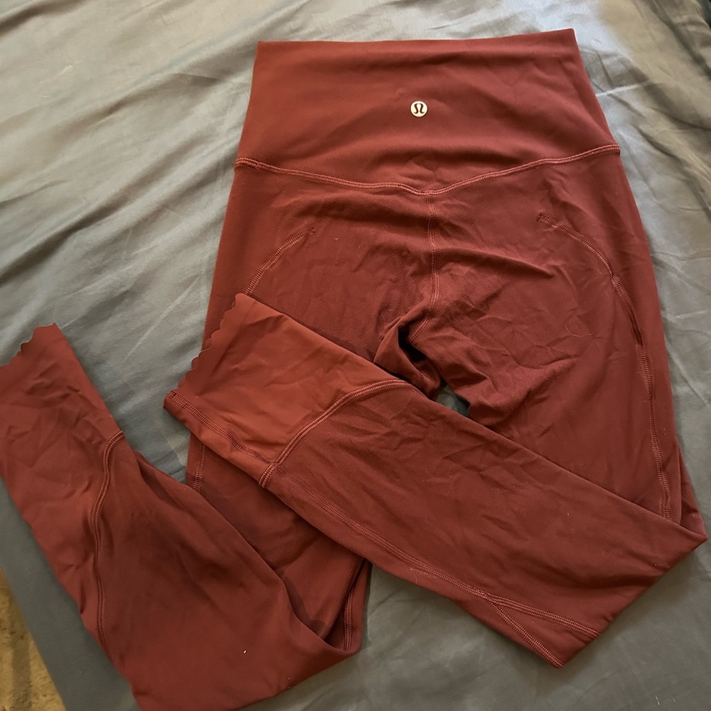 Lululemon Scalloped Hem Align